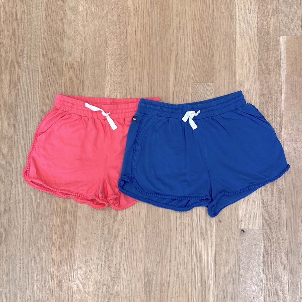 Tea Collection Girls Pom Pom Shorts 10 Flat Neon Rosa and Cobalt Bundle of 2